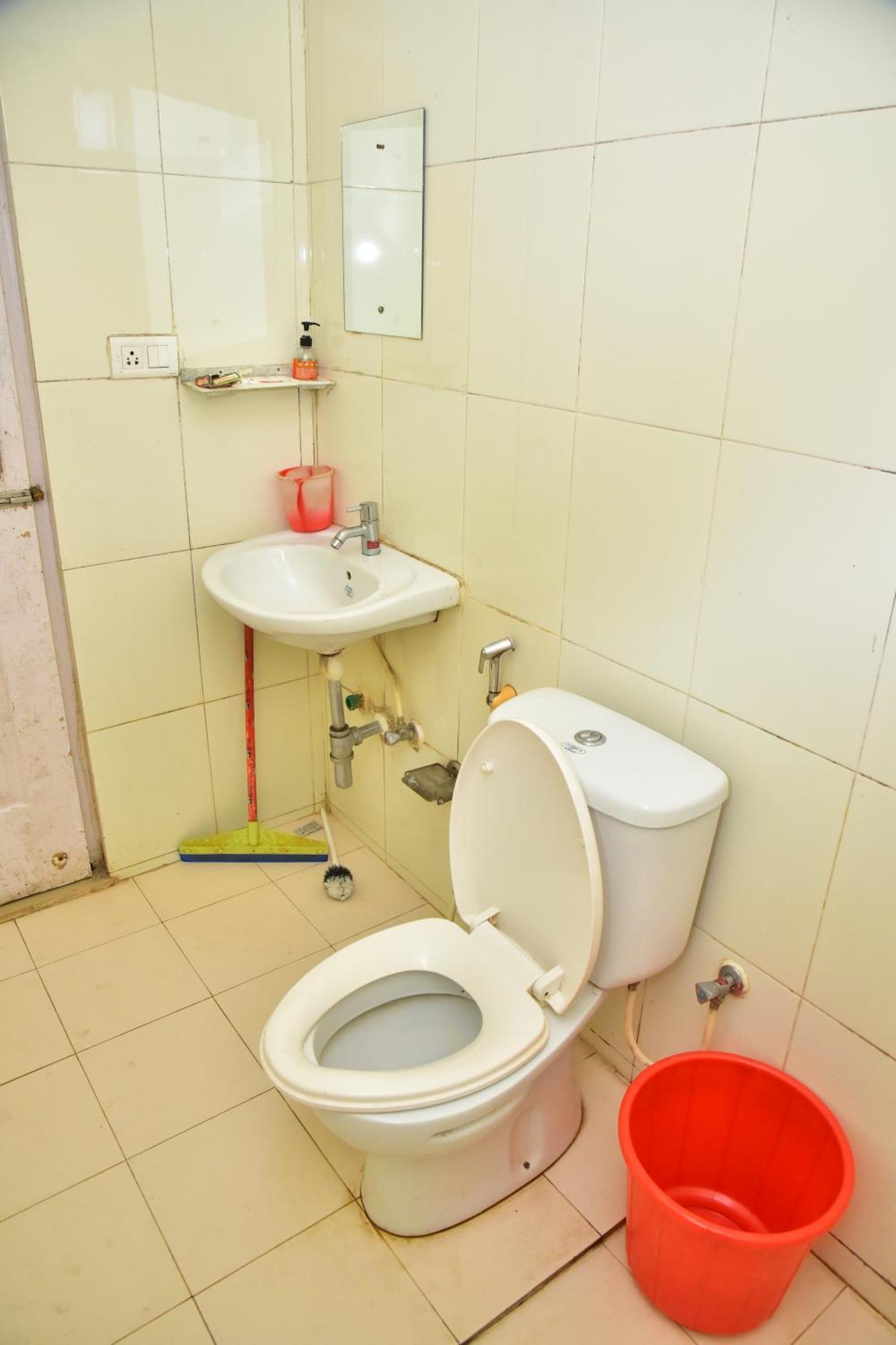 Fieldstone Lovely 2 Bhk Ac Apartment Talaulim Phòng bức ảnh