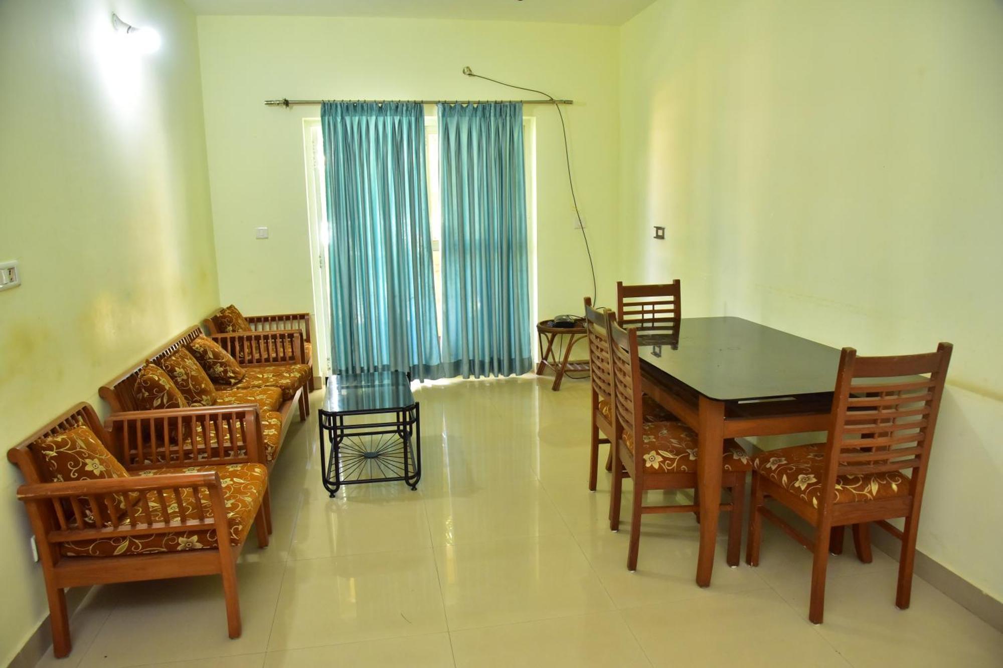 Fieldstone Lovely 2 Bhk Ac Apartment Talaulim Phòng bức ảnh