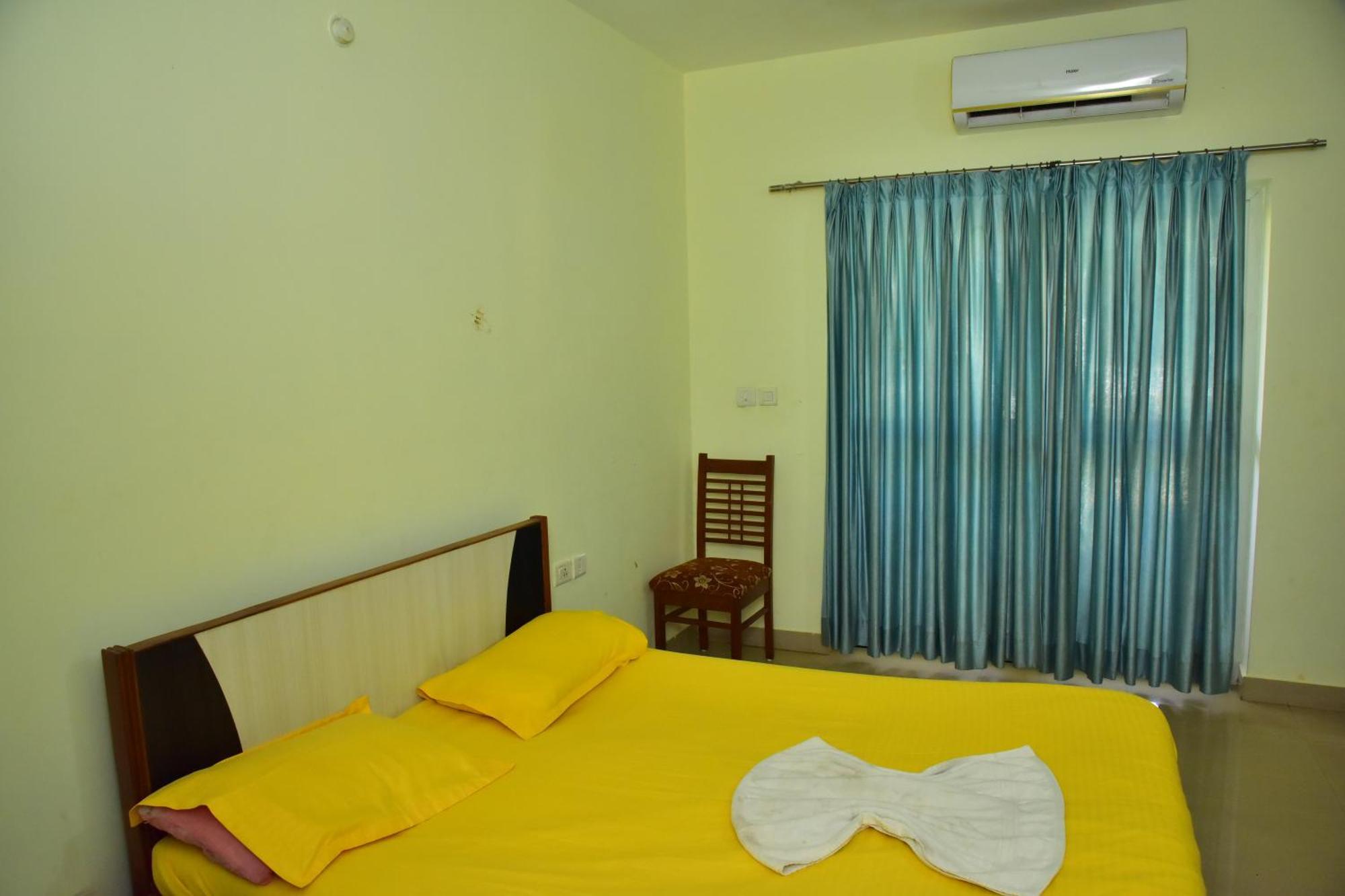 Fieldstone Lovely 2 Bhk Ac Apartment Talaulim Phòng bức ảnh